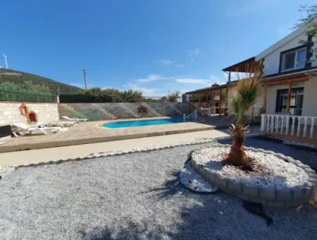 4 1 Villa Mit Pool Zu Verkaufen In Aydin Didim Yesiltepe