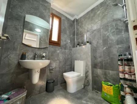 Didim Yeşiltepe De  Havuzlu Eşyalı Satılık Villa