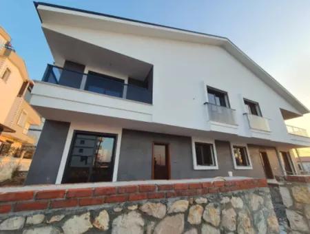 Hisarda Satılık 4+1 Bitişik Nizam Villa