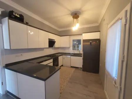 Aydın Didim Yeşiltepede  Satılık 4+1 Havuzlu Villa