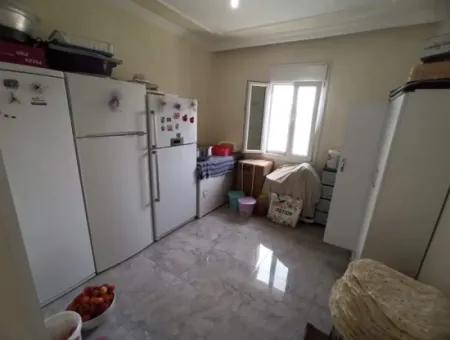 Yeşiltepede Satilik Eşyalı   3+1 Villa