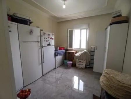 Yeşiltepede Satilik Eşyalı   3+1 Villa