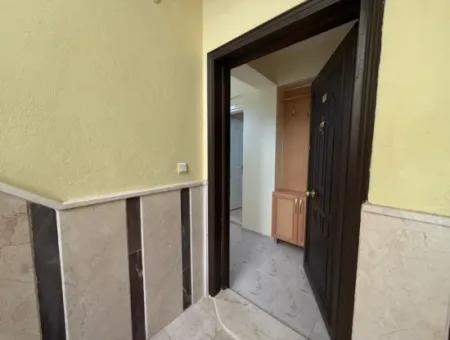 Denize Yürüme Mesafesinde  2+1 Eşyalı  Daire